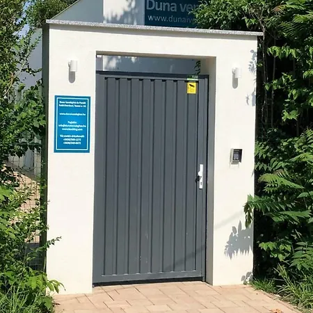 Duna Vendeghaz Pensionat Fadd-Dombori