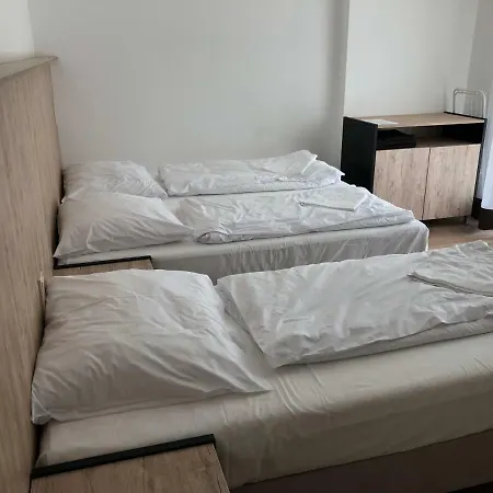 Πανσιόν Duna Vendeghaz *
