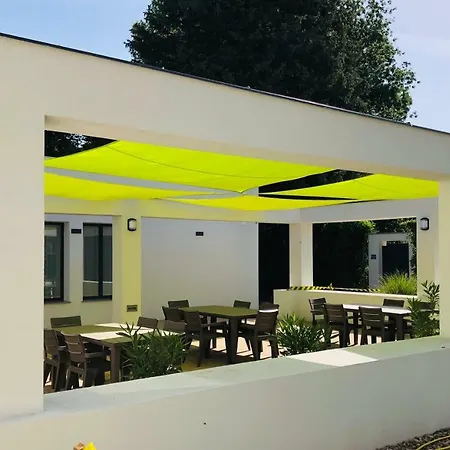 Duna Vendeghaz بيت ضيافة Fadd-Dombori