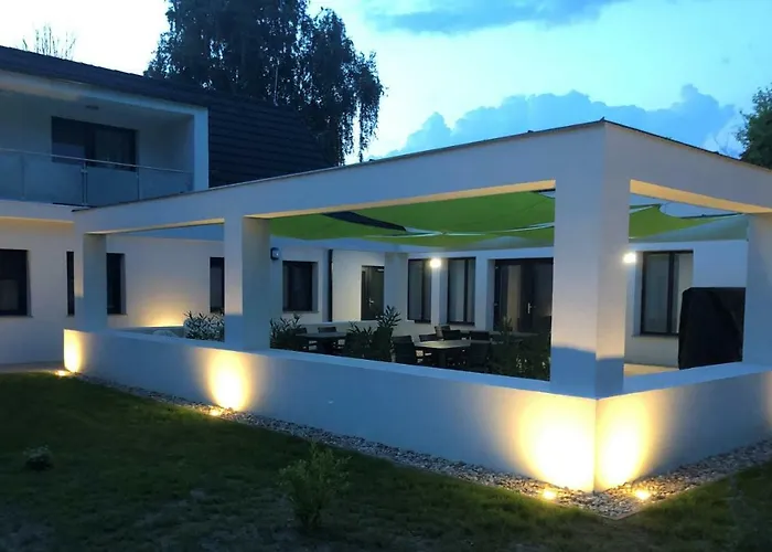 Duna Vendeghaz Fadd-Dombori