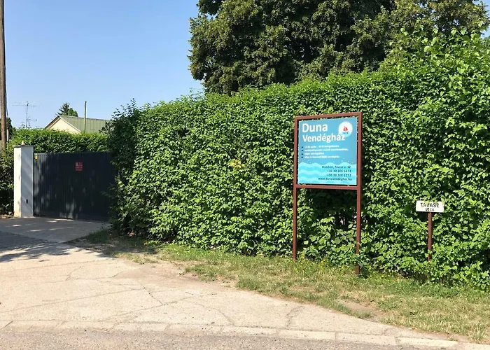 Duna Vendeghaz בית הארחה Fadd-Dombori