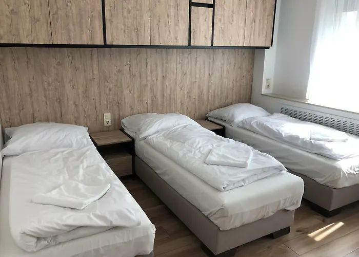 Duna Vendeghaz בית הארחה *