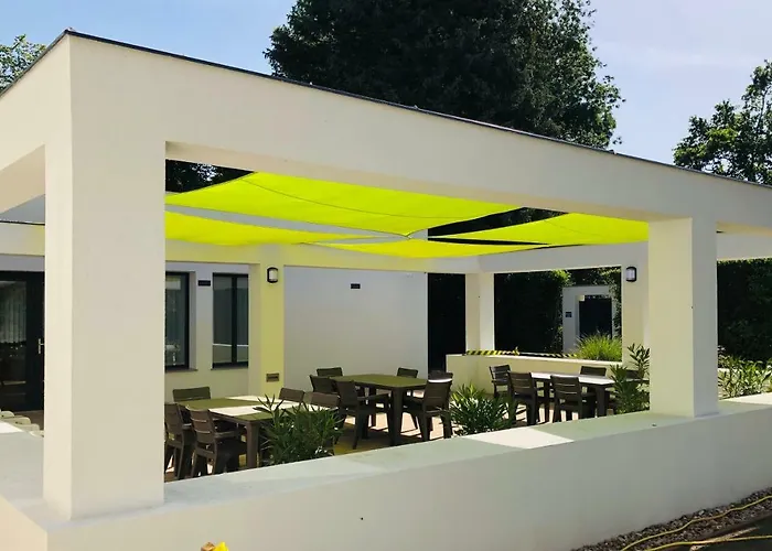 Duna Vendeghaz בית הארחה Fadd-Dombori