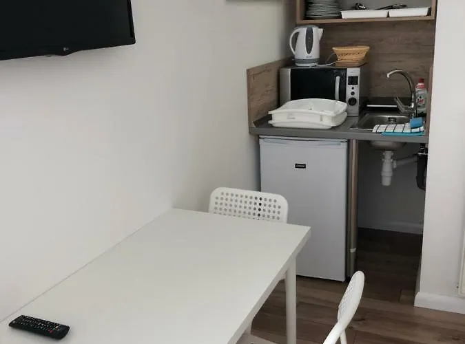 Duna Vendeghaz בית הארחה *